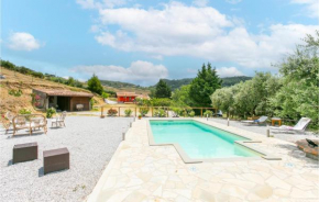 Awesome home in San Piero Patti with WiFi, Outdoor swimming pool and 5 Bedrooms, San Piero Patti